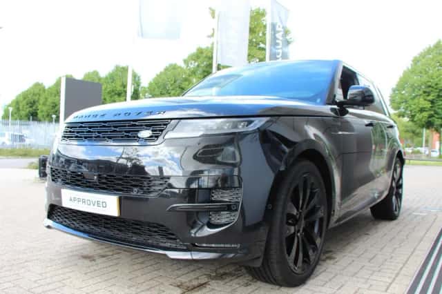 Land Rover Range Rover Sport (2026) thumbnail 4