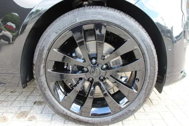 Land Rover Range Rover Sport (2026) thumbnail 5