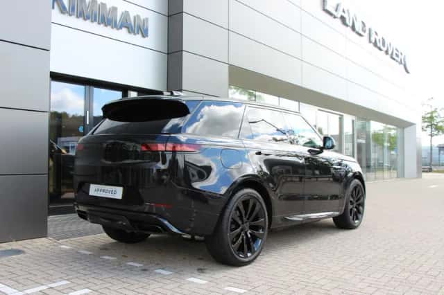 Land Rover Range Rover Sport (2026) thumbnail 6