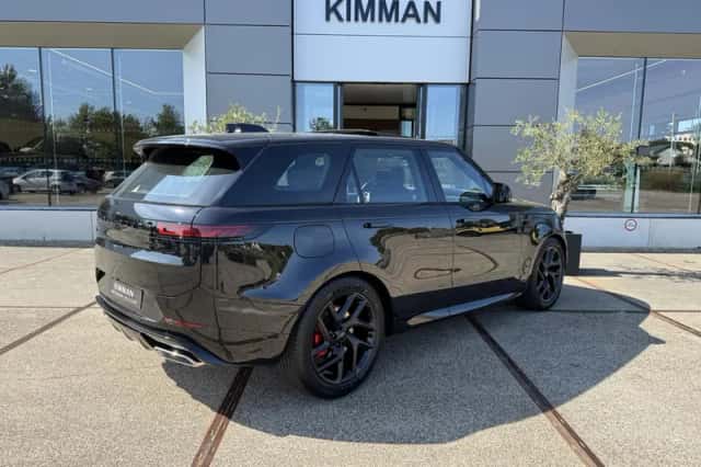 Land Rover Range Rover Sport (2026) thumbnail 4
