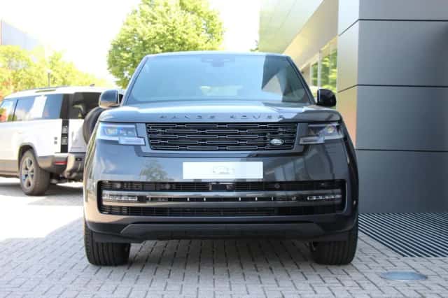 Land Rover Range Rover (2026) thumbnail 3