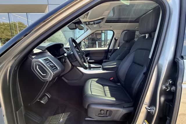 Land Rover Range Rover Sport (2022) thumbnail 5