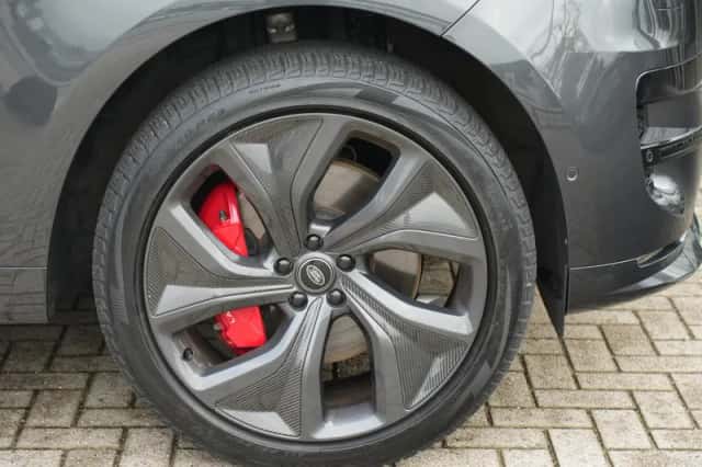 Land Rover Range Rover Sport (2023) thumbnail 6