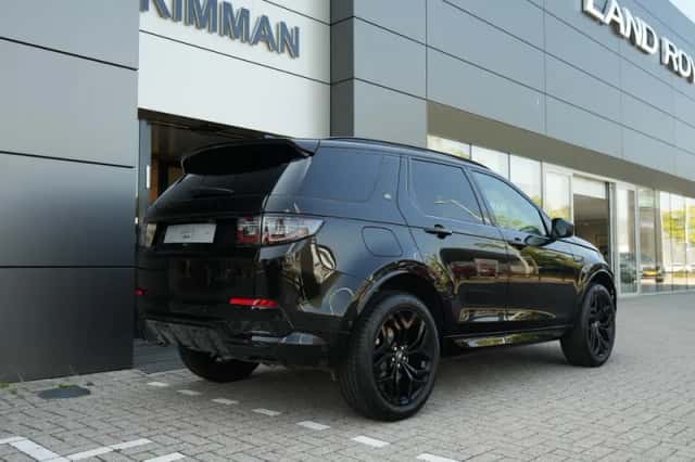 Land Rover Discovery Sport (2026) thumbnail 6