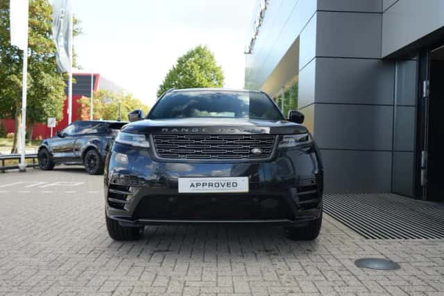 Land Rover Range Rover Velar (2026) thumbnail 3