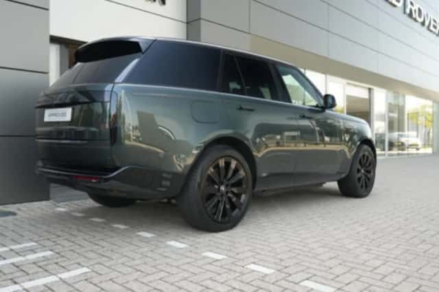 Land Rover Range Rover (2024) thumbnail 6