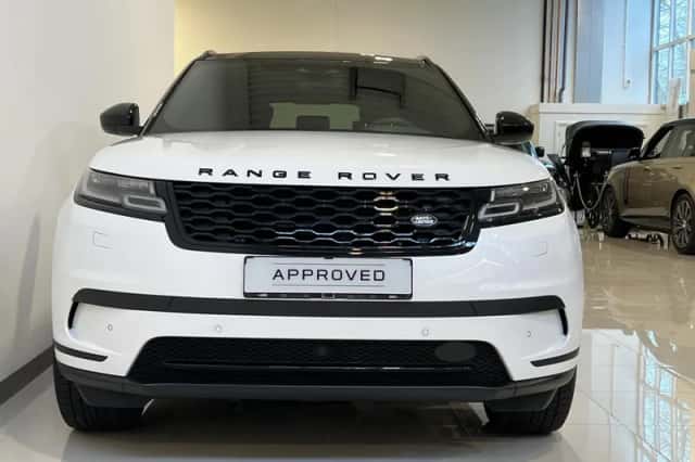 Land Rover Range Rover Velar (2023) thumbnail 2