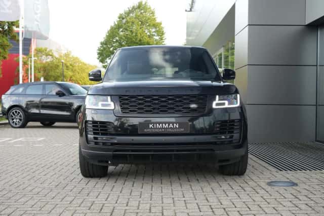 Land Rover Range Rover (2018) thumbnail 3