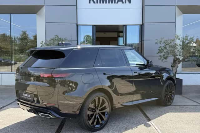 Land Rover Range Rover Sport (2026) thumbnail 4