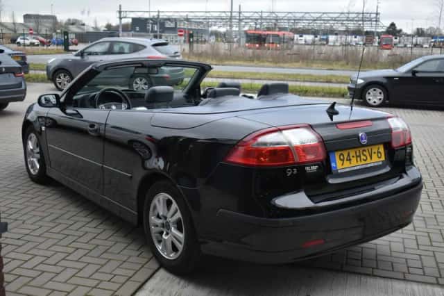 Saab 9-3 (2004) thumbnail 5