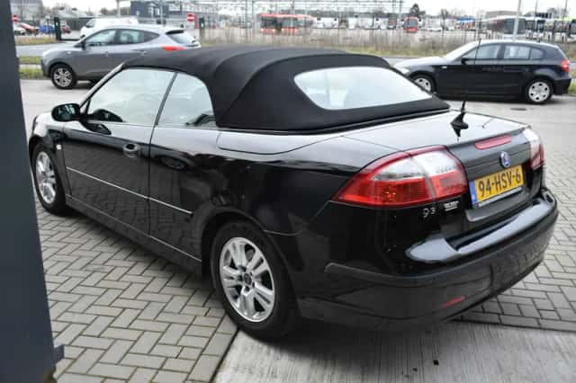 Saab 9-3 (2004) thumbnail 6