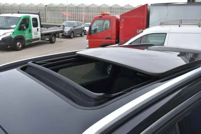 Peugeot 5008 (2020) thumbnail 5
