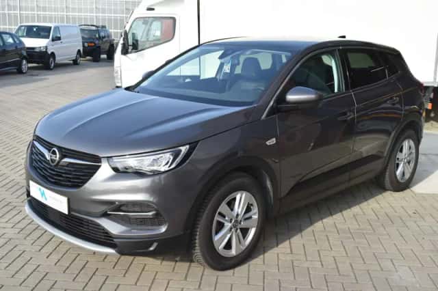 Opel Grandland (2020) thumbnail 4