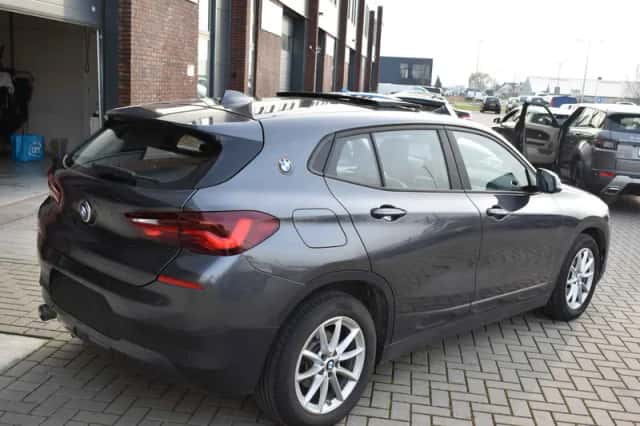BMW X2 (2020) thumbnail 2