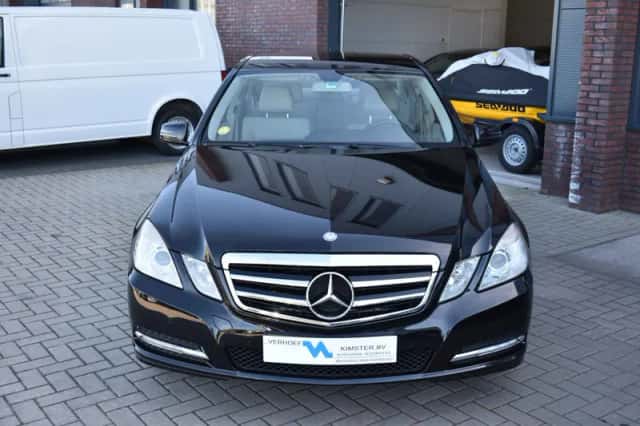 Mercedes-Benz E-Klasse (2016) thumbnail 5