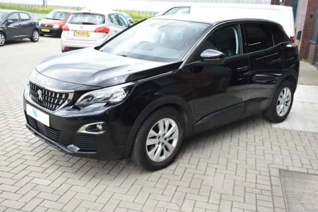 Peugeot 3008 (2019) thumbnail 5
