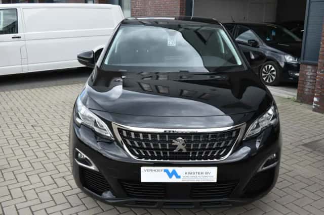 Peugeot 3008 (2019) thumbnail 6