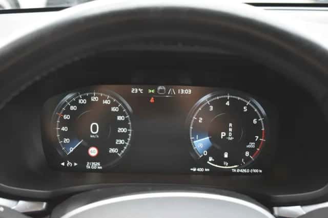 Volvo V60 (2021) thumbnail 6