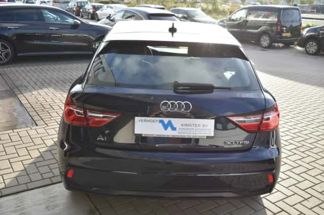 Audi A1 (2019) thumbnail 4
