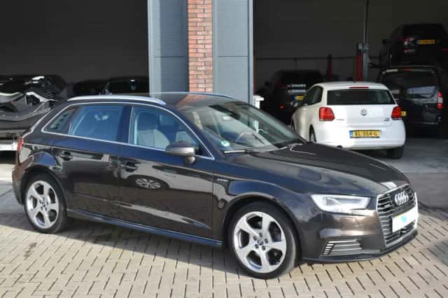 Audi A3 (2017) thumbnail 1