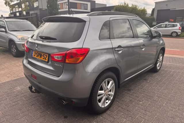 Mitsubishi ASX (2014) thumbnail 5