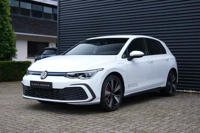 Volkswagen Golf (2021) thumbnail 6