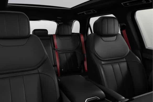 Land Rover Range Rover Sport (2026) thumbnail 3