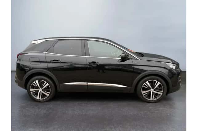 Peugeot 3008 (2019) thumbnail 6