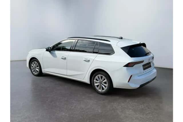 Opel Astra (2025) thumbnail 3