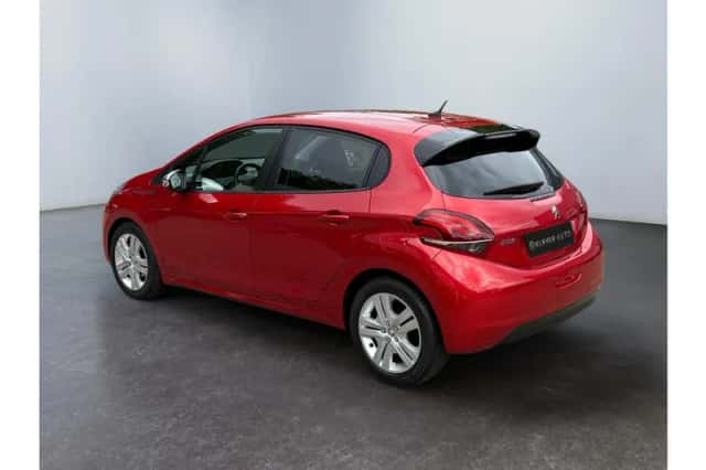 Peugeot 208 (2019) thumbnail 3