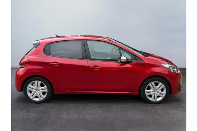 Peugeot 208 (2019) thumbnail 6