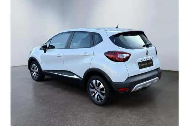 Renault Captur (2018) thumbnail 3