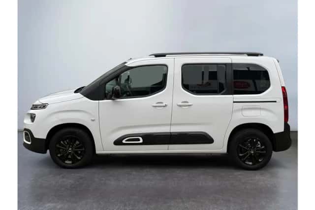 Citroën Berlingo (2023) thumbnail 2