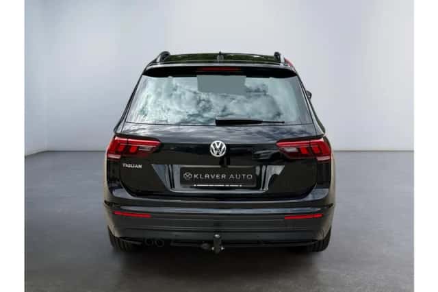 Volkswagen Tiguan (2019) thumbnail 4