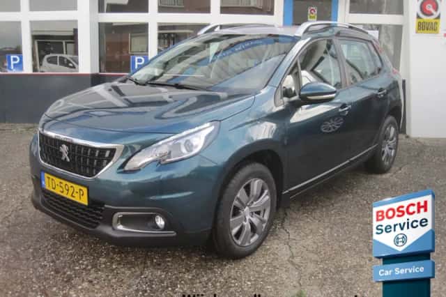 Peugeot 2008 (2018) thumbnail 1