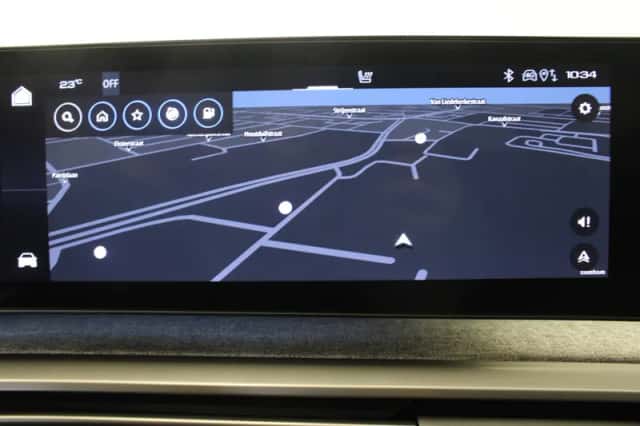 Peugeot 3008 (2024) thumbnail 4