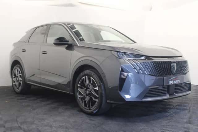 Peugeot 3008 (2024) thumbnail 5