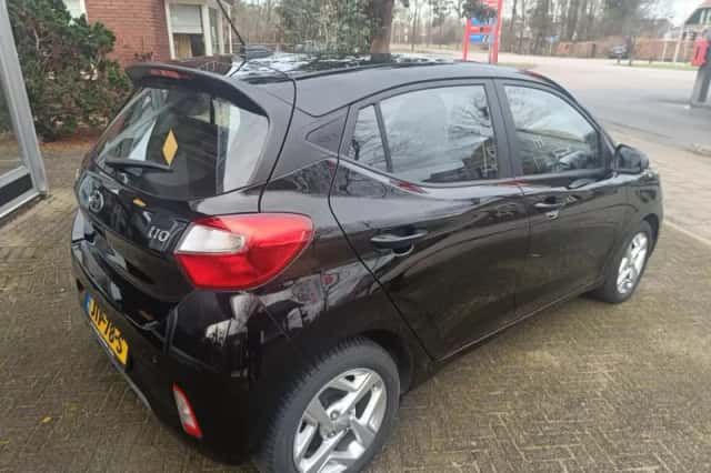 Hyundai i10 (2021) thumbnail 5