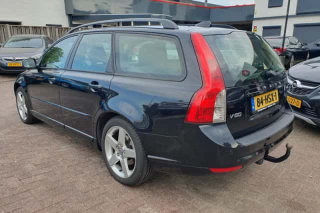 Volvo V50 (2009) thumbnail 2