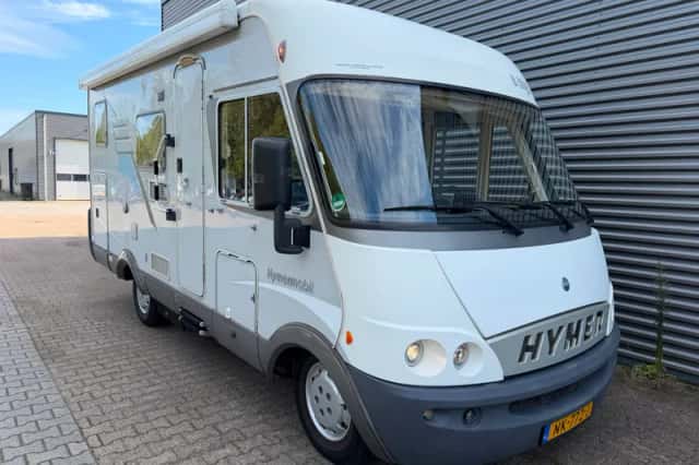 Hymer B 504 (2004) thumbnail 5