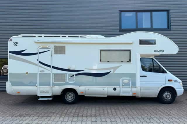 Mercedes-Benz Sprinter (2006) thumbnail 1