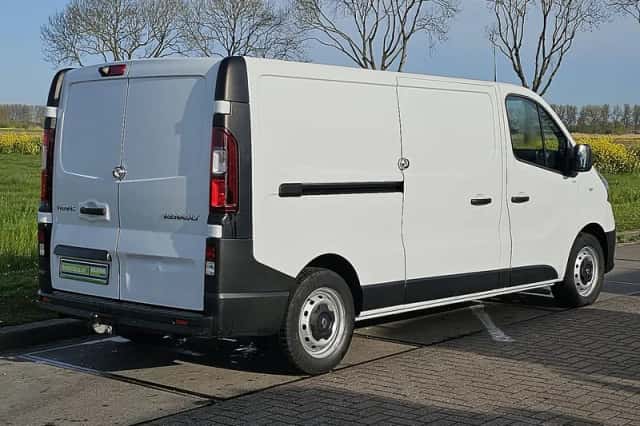 Renault Trafic (2020) thumbnail 3
