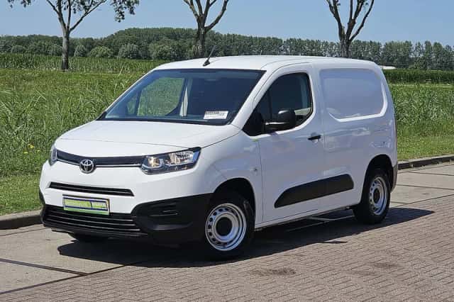 Toyota Proace (2020) thumbnail 2