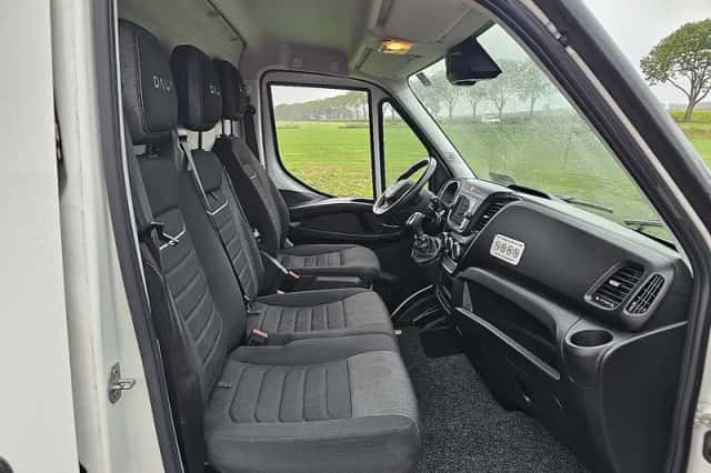 Iveco Daily (2022) thumbnail 6
