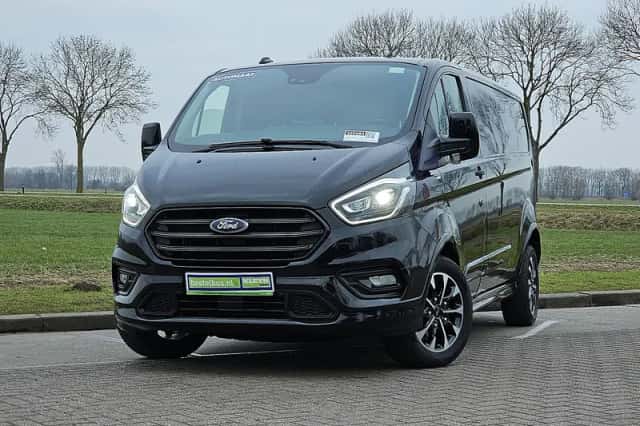 Ford Transit (2020) thumbnail 1