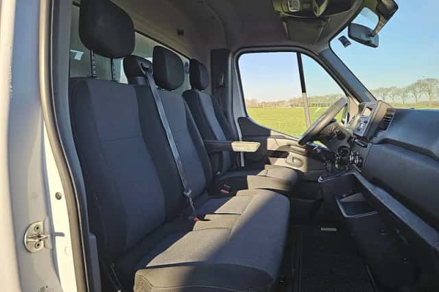 Renault Master (2023) thumbnail 6