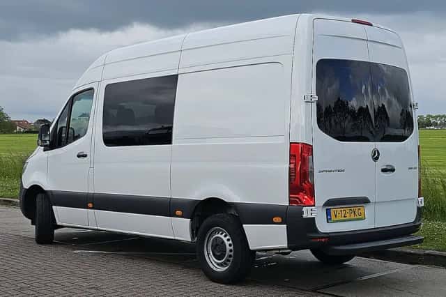 Mercedes-Benz Sprinter (2021) thumbnail 5