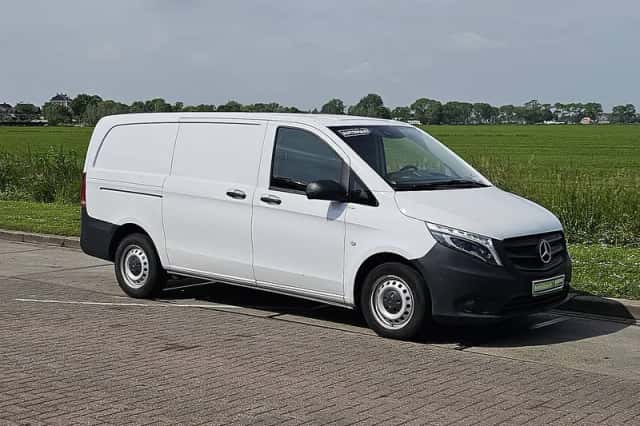 Mercedes-Benz Vito (2019) thumbnail 4