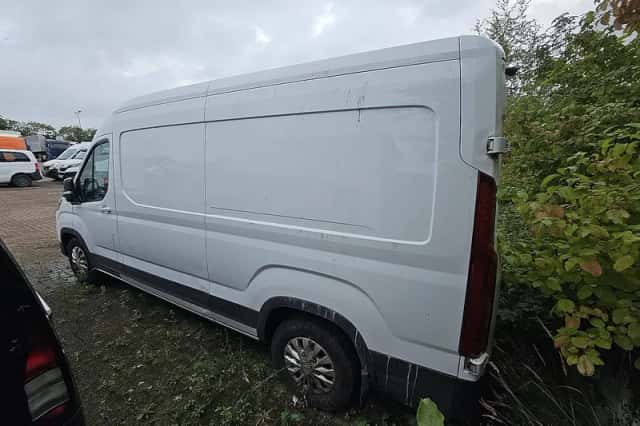 Maxus Ev (2022) thumbnail 5