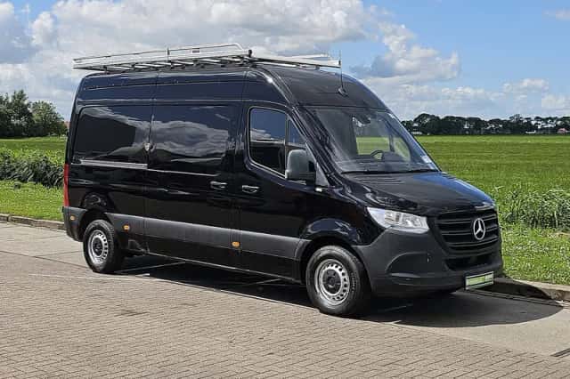 Mercedes-Benz Sprinter (2020) thumbnail 4
